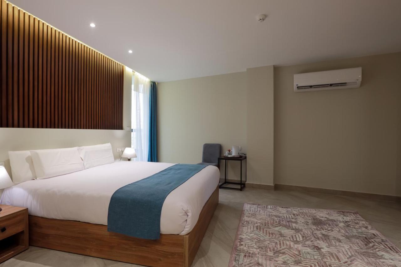 Pyramid Front Hotel Al Kawm al Akhdar エクステリア 写真