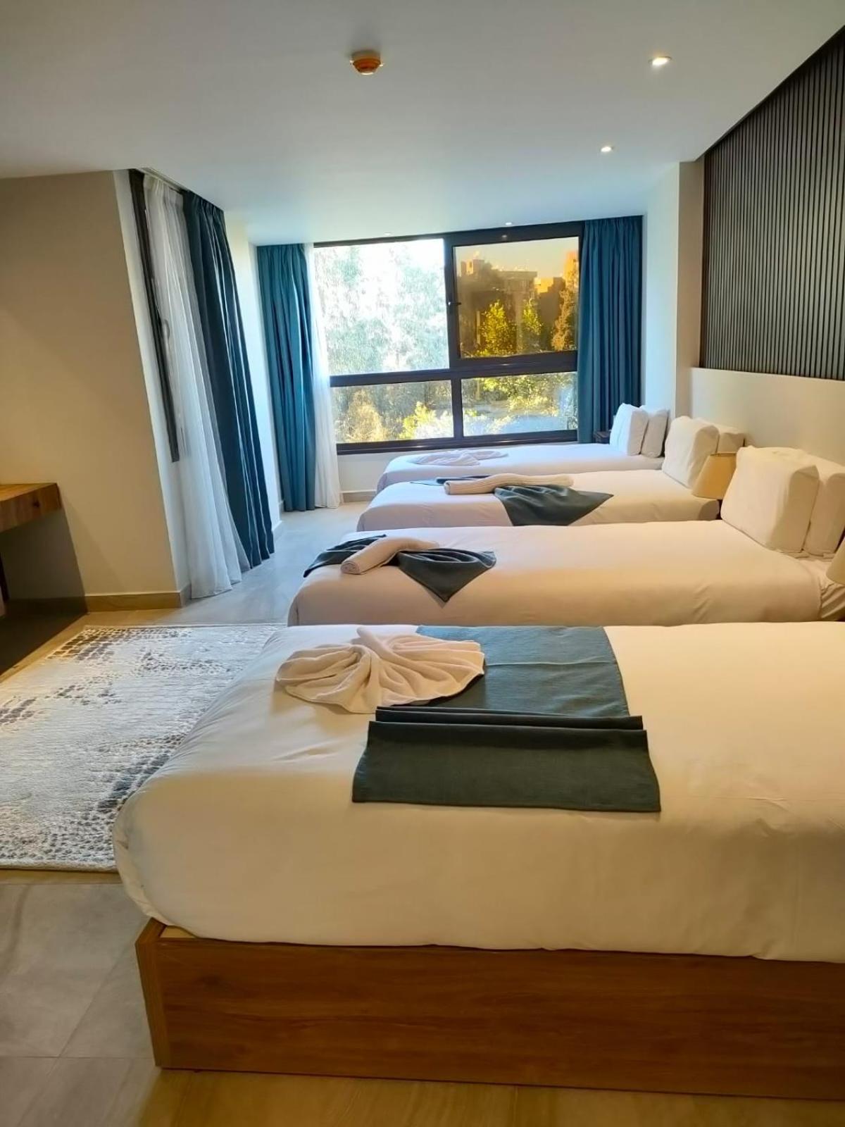 Pyramid Front Hotel Al Kawm al Akhdar エクステリア 写真