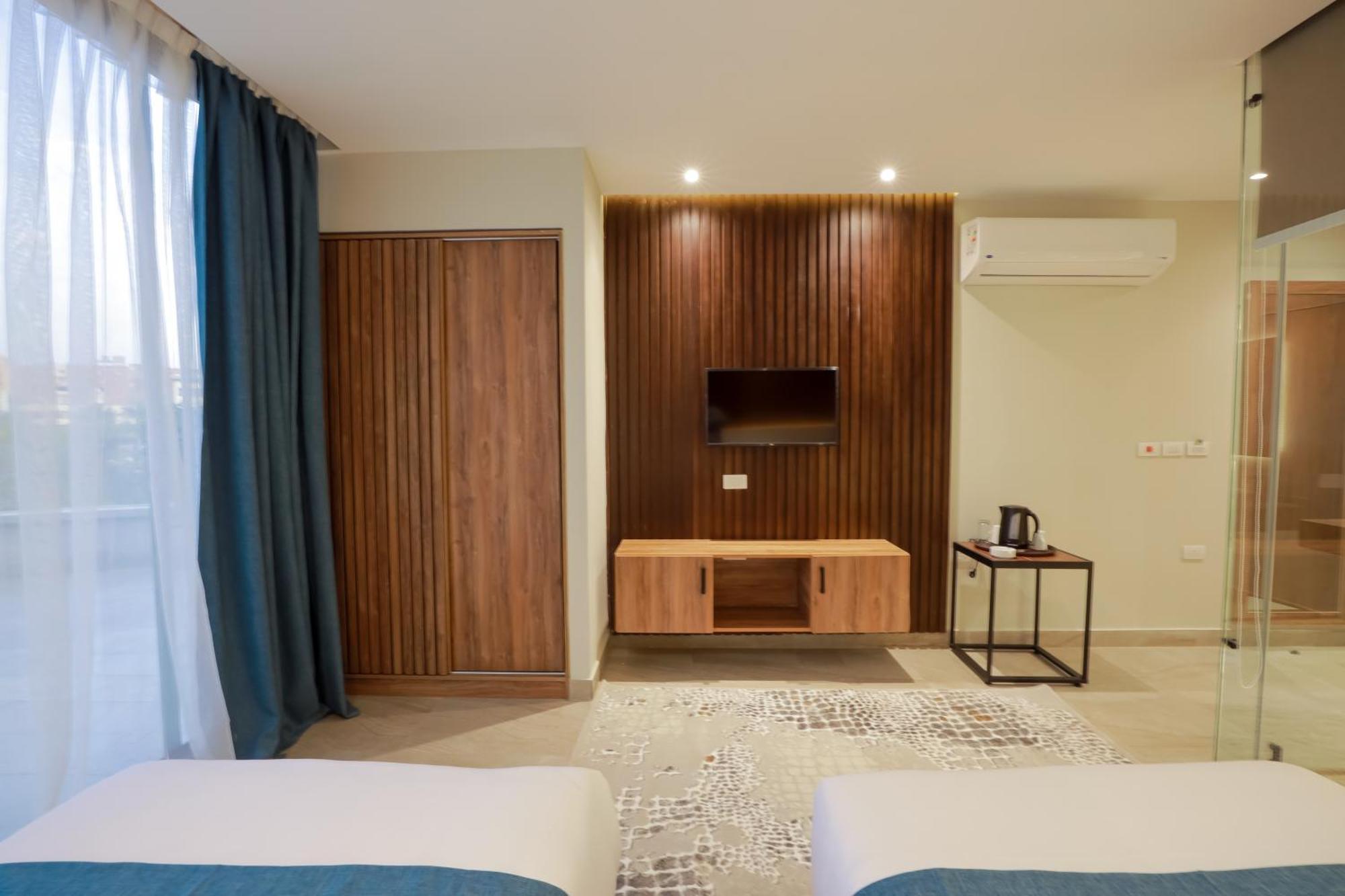 Pyramid Front Hotel Al Kawm al Akhdar エクステリア 写真