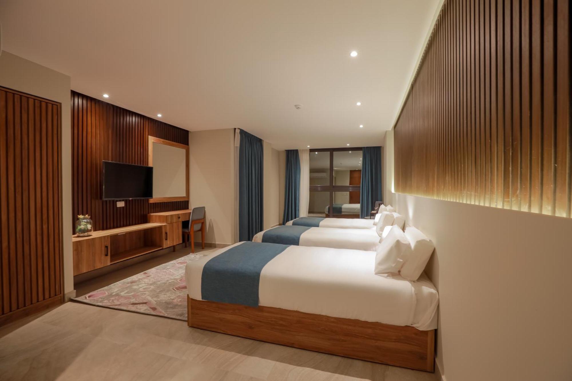 Pyramid Front Hotel Al Kawm al Akhdar エクステリア 写真