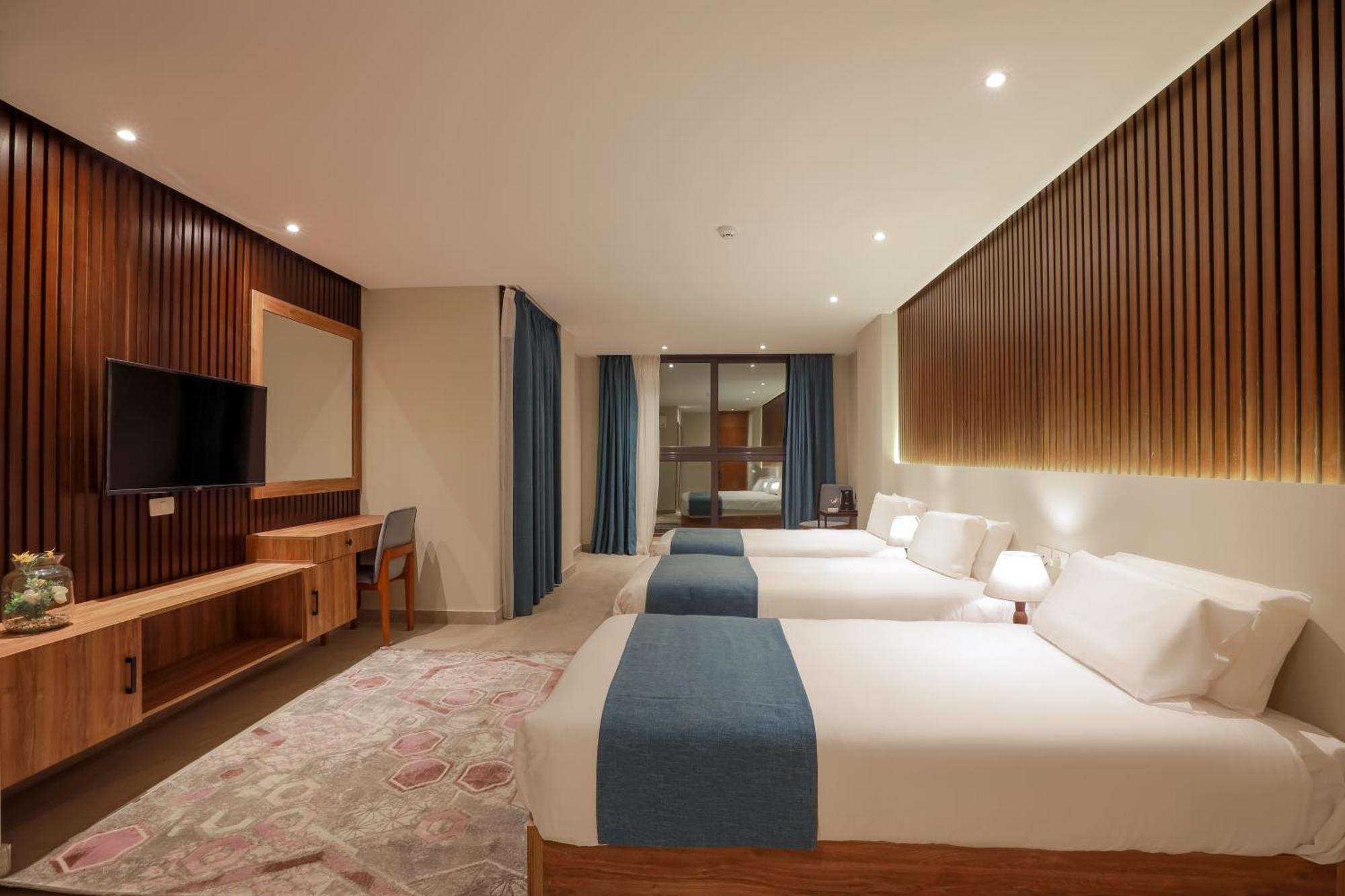 Pyramid Front Hotel Al Kawm al Akhdar エクステリア 写真