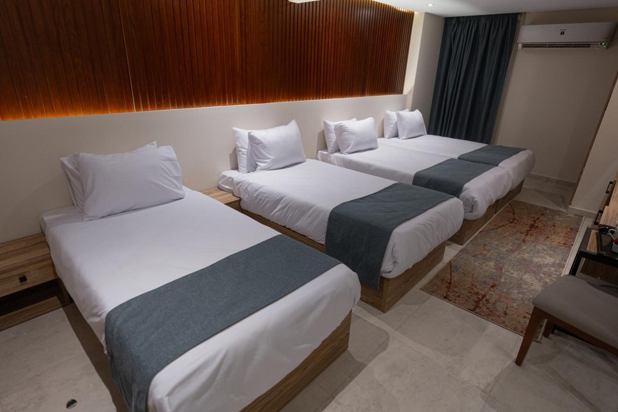 Pyramid Front Hotel Al Kawm al Akhdar エクステリア 写真