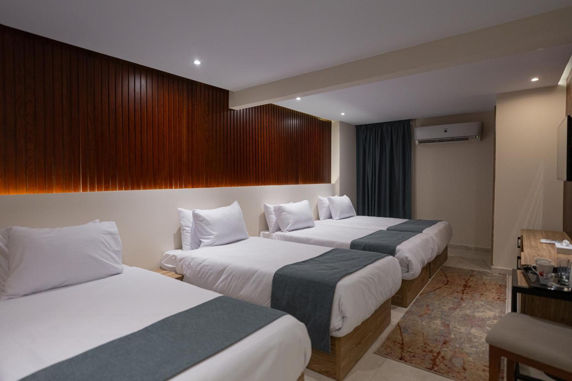 Pyramid Front Hotel Al Kawm al Akhdar エクステリア 写真
