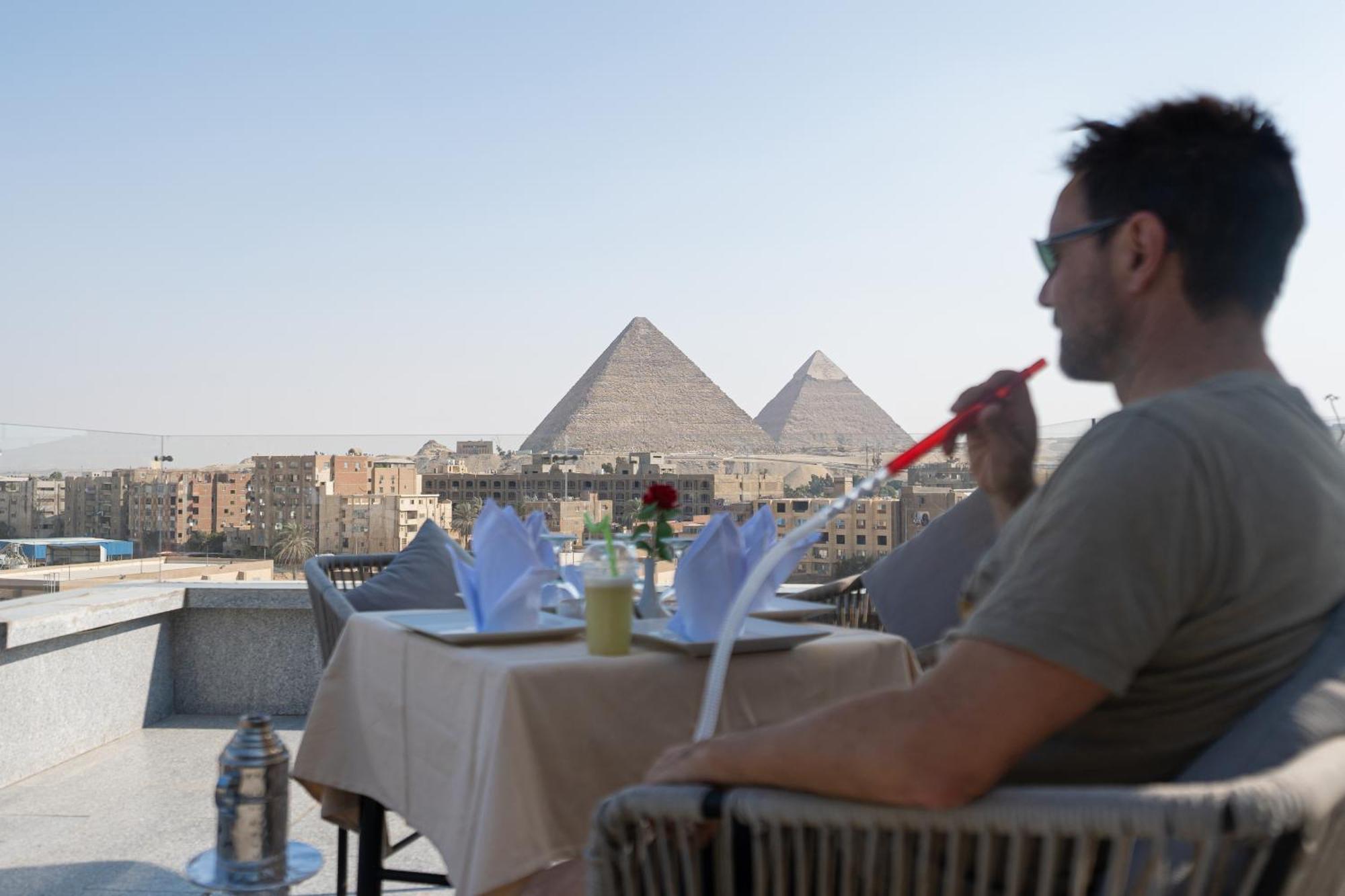 Pyramid Front Hotel Al Kawm al Akhdar エクステリア 写真