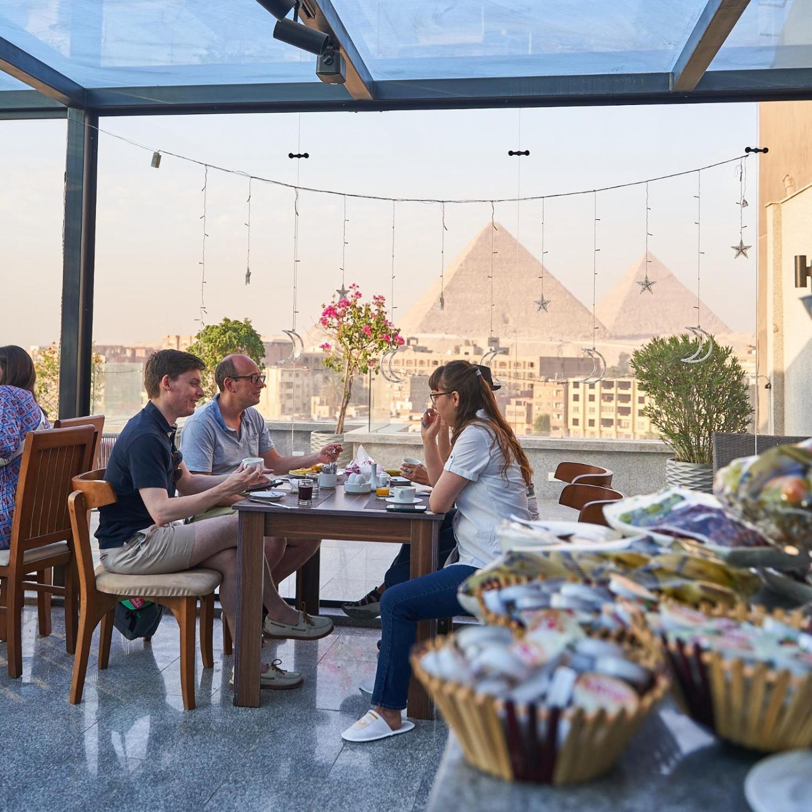 Pyramid Front Hotel Al Kawm al Akhdar エクステリア 写真